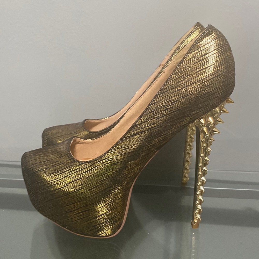 Black and Gold heels